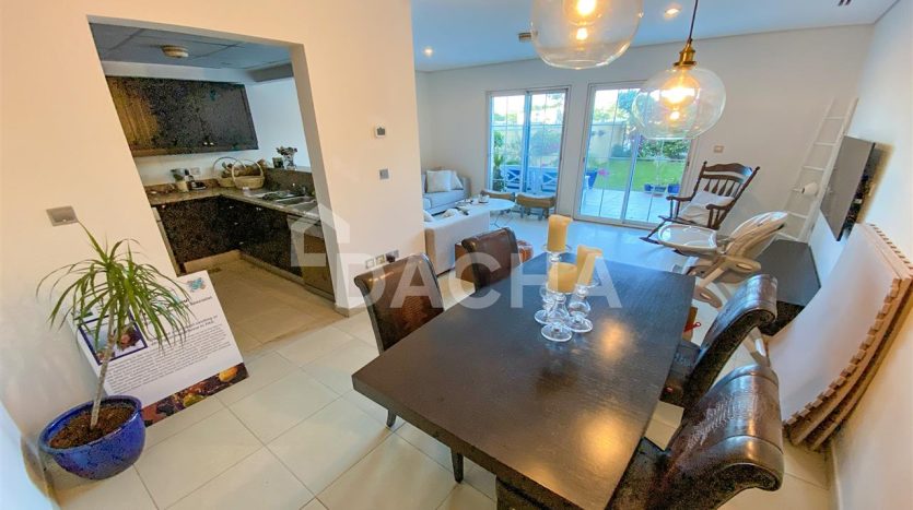 Townhouse on Jumeirah Village Triangle, Dubai, 1 bedroom, 152 m2  | Foto 4