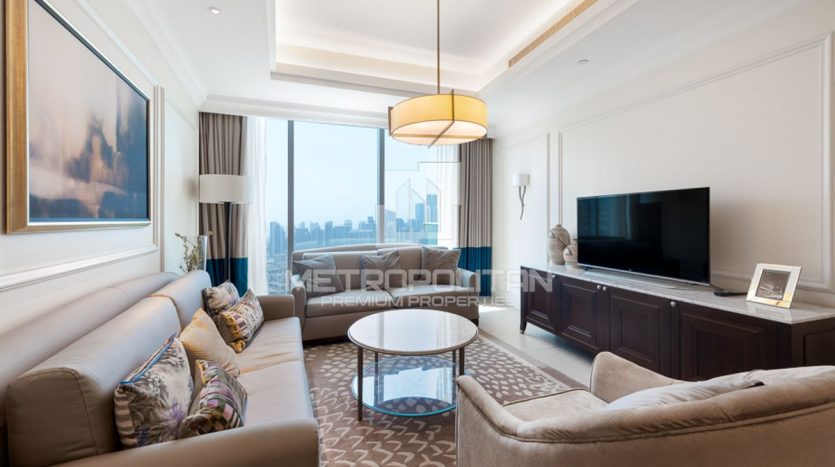 Apartment on Downtown Burj Dubai, 2 bedrooms, 118 m2 / per year