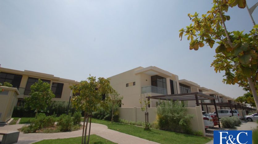Вилла в DAMAC Hills (Akoya by DAMAC), Дубай, 3 спальни, 195.3 м2 / в год