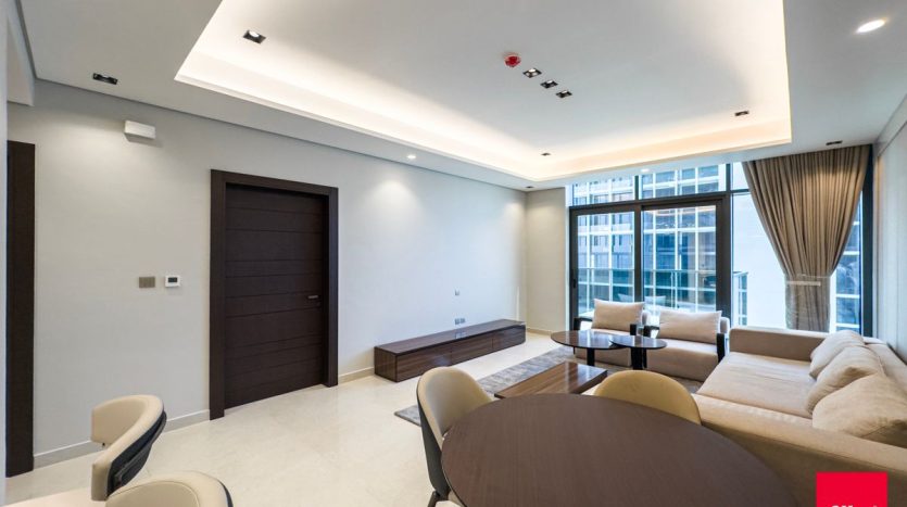 Apartment on Business Bay, Dubai, 1 bedroom, 71.3 m2 / per year