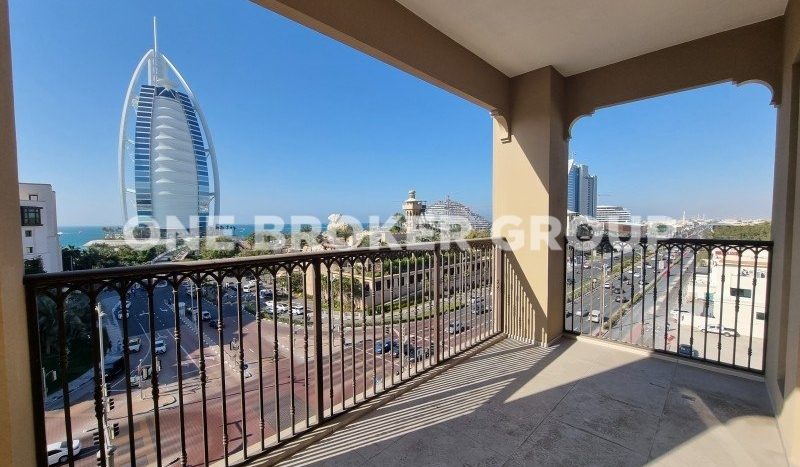 Apartment on Umm Suqeim, Dubai, 4 bedrooms, 247.2 m2  | Foto 1