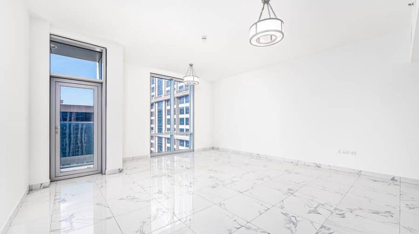 Apartment on Business Bay, Dubai, 3 bedrooms, 184 m2 / per year