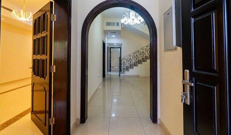Вилла в Al Zaab, Абу-Даби, 7 спален, 464.5 м2 / в год