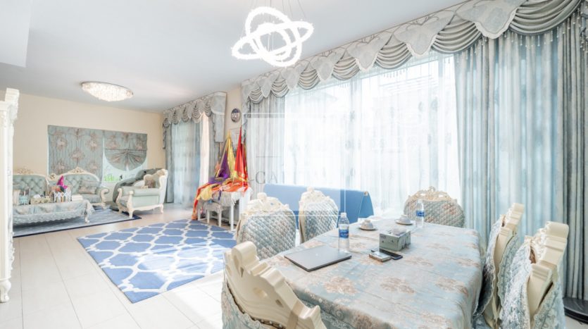 Вилла в Jumeirah Park, Дубай, 4 спальни, 510 м2 / в год