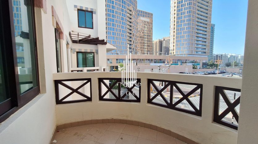 Вилла в Al Khalidiya, Абу-Даби, 4 спальни, 297.3 м2 / в год