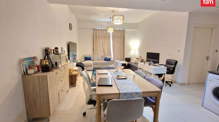 Apartment on Al Furjan, Dubai, 1 bedroom, 121.6 m2  | Foto 1