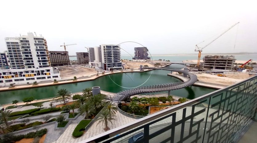 Квартира в Al Raha Beach, Абу-Даби, 3 спальни, 157 м2 / в год