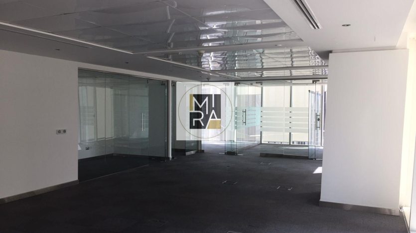Office on Business Bay, Dubai, 237.7 m2 / per year
