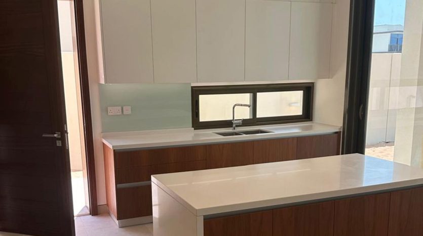 Commercial property Abu-Dhabi, 5 bedrooms, 478 m2  | Foto 5