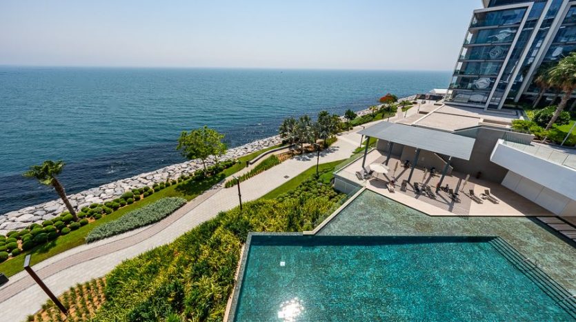Apartment on Bluewaters, Dubai, 4 bedrooms, 229.3 m2 / per year