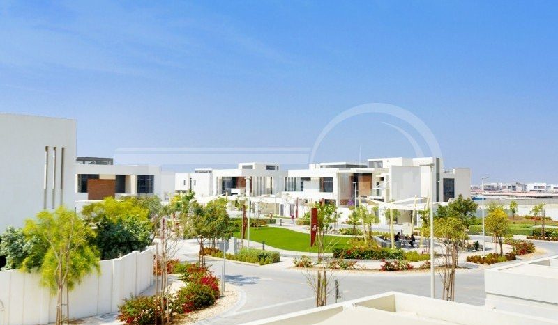 Villa on Yas Island, Abu-Dhabi, 5 bedrooms, 526.8 m2 / per year