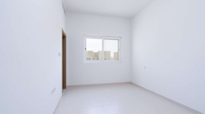 Townhouse on Dubai Land, Dubai, 2 bedrooms, 1766 m2  | Foto 2