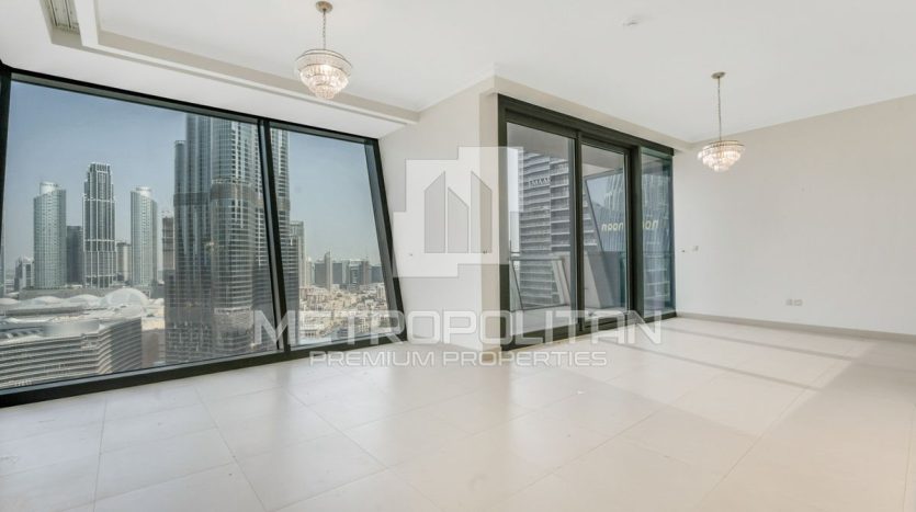 Apartment on Downtown Burj Dubai, 3 bedrooms, 179 m2 / per year