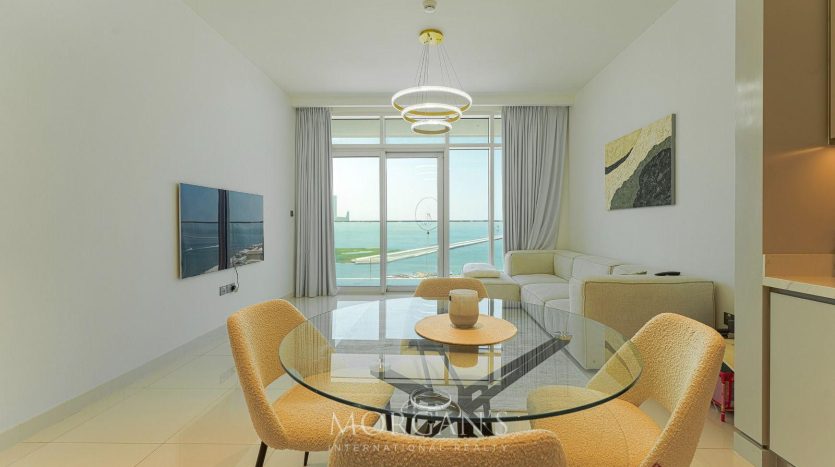 Apartment on Dubai Harbour, Dubai, 2 bedrooms, 119.1 m2 / per year