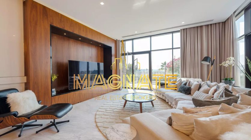 Villa on Jumeirah Beach Residence, Dubai, 4 bedrooms, 325 m2  | Foto 2