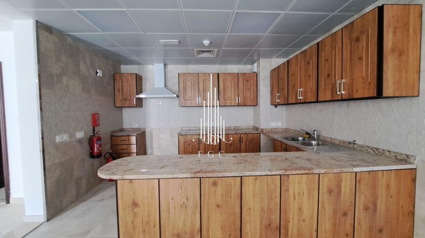Вилла в Airport Road, Абу-Даби, 3 спальни, 236.4 м2 / в год