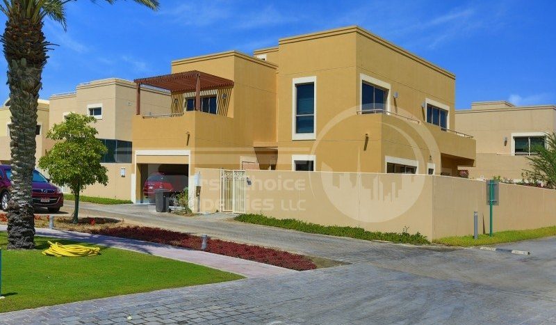 Villa on Al Raha Gardens, Abu-Dhabi, 4 bedrooms, 400 m2 / per year
