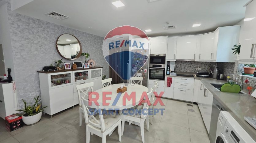 Townhouse on Al Ghadeer, Abu-Dhabi, 3 bedrooms, 105.7 m2  | Foto 2