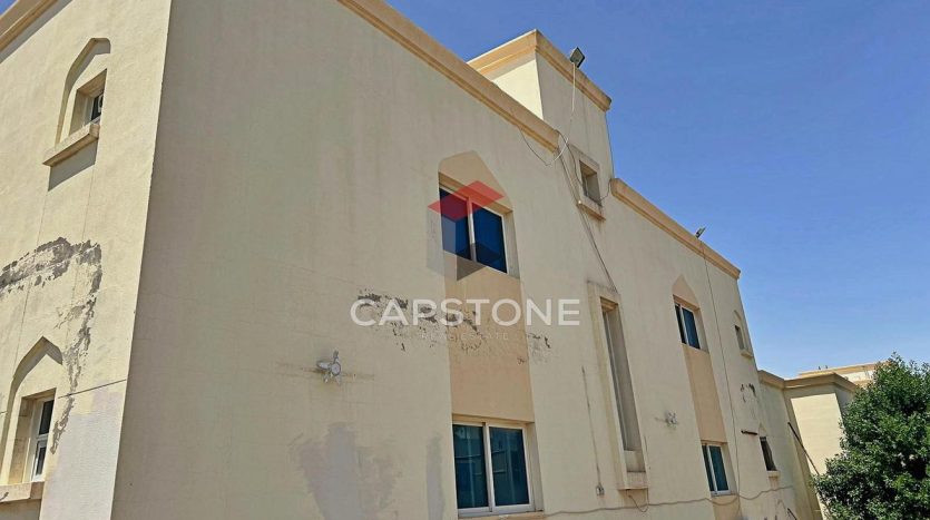 Villa on Mohamed Bin Zayed City, Abu-Dhabi, 7 bedrooms, 2090 m2  | Foto 2