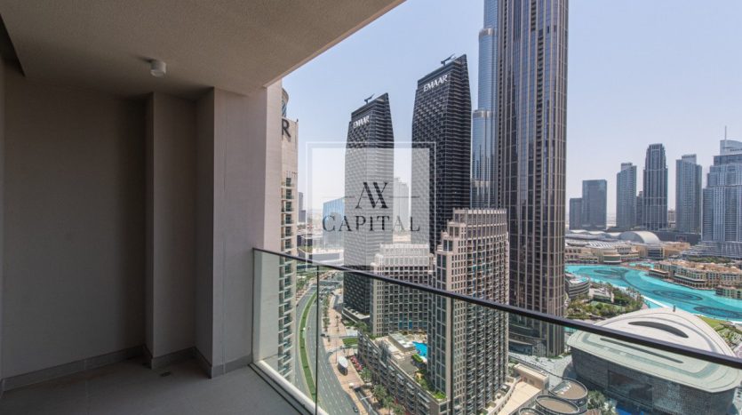Apartment on Downtown Burj Dubai, 3 bedrooms, 160 m2 / per year
