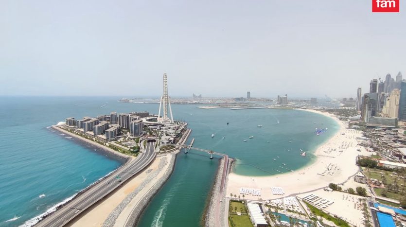 Apartment on Dubai Harbour, Dubai, 1 bedroom, 69 m2 / per year