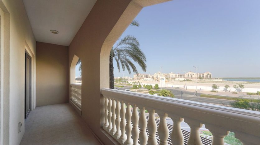 Apartment on Saadiyat Island, Abu-Dhabi, 3 bedrooms, 201 m2 / per year