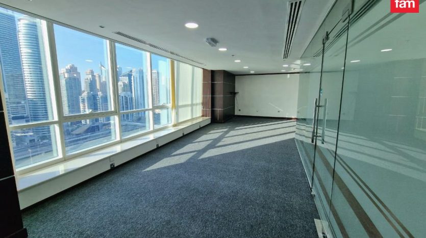 Офис в Dubai, 181.5 м2 / в год