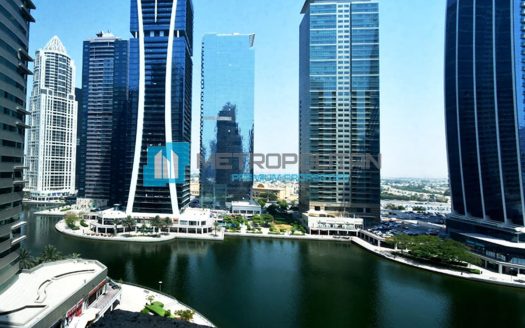 Офис в Джумейра Лейк Тауэрс, Дубай, 118 м2 / в год