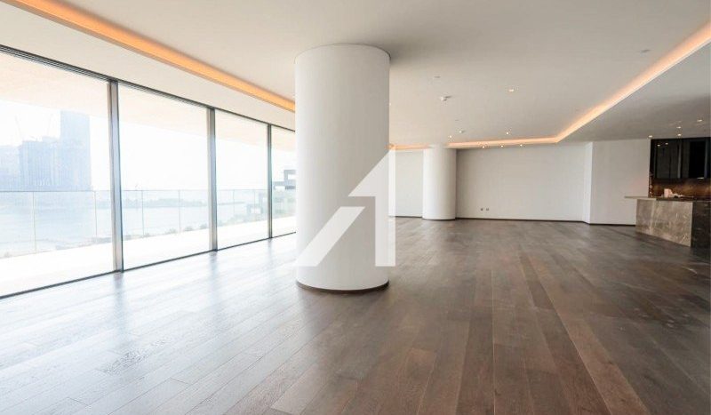 Apartment on Palm Jumeirah, Dubai, 4 bedrooms, 509.1 m2 / per year
