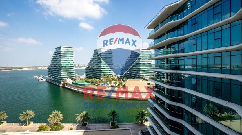 Apartment on Al Raha Beach, Abu-Dhabi, 3 bedrooms, 220.2 m2 / per year