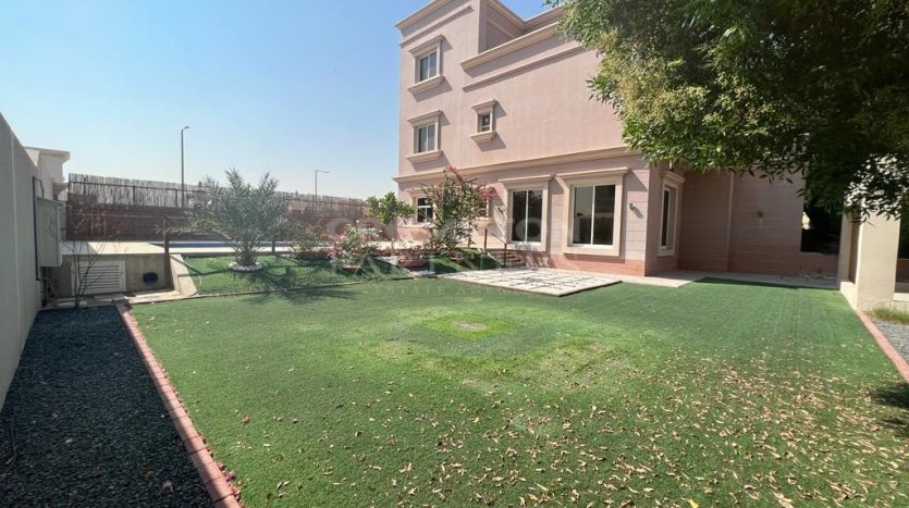 Вилла в Mohamed Bin Zayed City, Абу-Даби, 6 спален, 345.2 м2 / в год