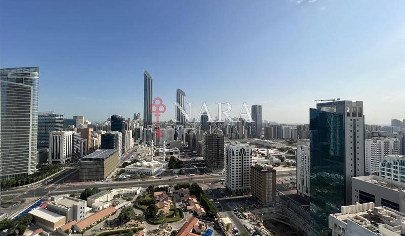 Apartment on Corniche Road, Abu-Dhabi, 3 bedrooms, 288 m2 / per year