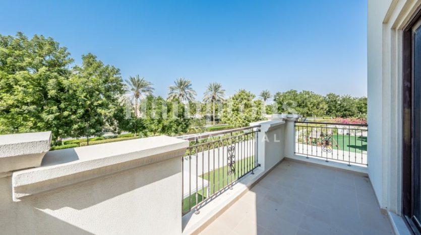 Villa on Arabian Ranches 2, Dubai, 4 bedrooms, 400.3 m2 / per year
