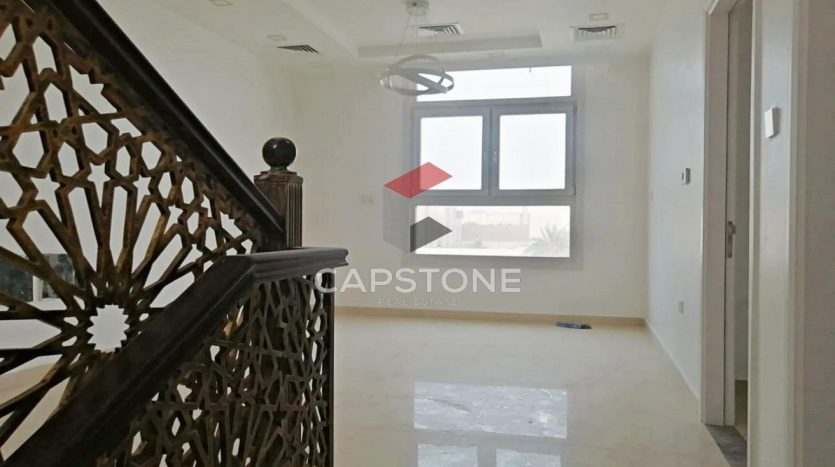 Вилла в Mohamed Bin Zayed City, Абу-Даби, 4 спальни, 325 м2 / в год