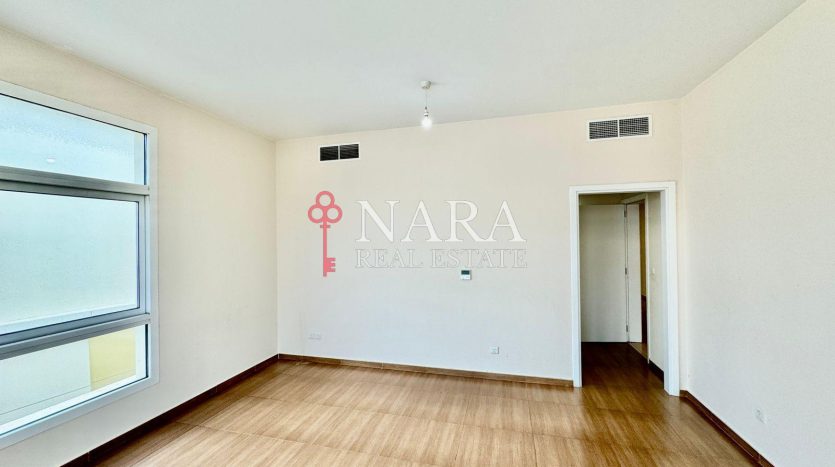 Villa on Khalifa City, Abu-Dhabi, 4 bedrooms, 585.6 m2 / per year