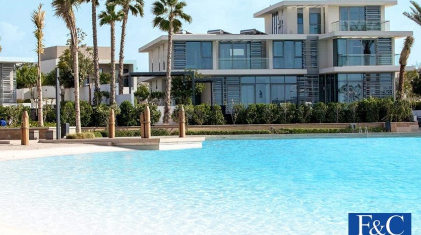 Villa on Tilal Al Ghaf, Dubai, 5 bedrooms, 518 m2  | Foto 2