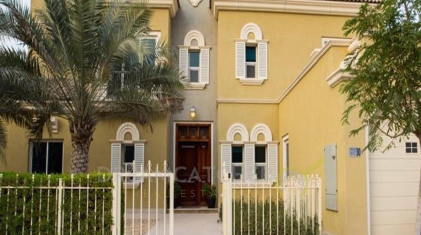 Townhouse on Dubai Sports City, Dubai, 4 bedrooms, 246.93 m2  | Foto 2