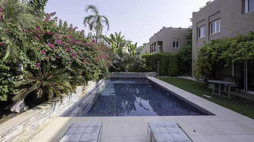 Villa on The Lakes, Dubai, 5 bedrooms, 604 m2  | Foto 2