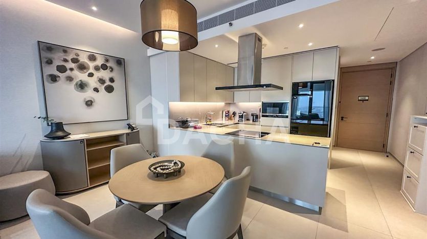 Квартира в Джумейра Бич Резиденс, Дубай, 2 спальни, 108.5 м2 / в год