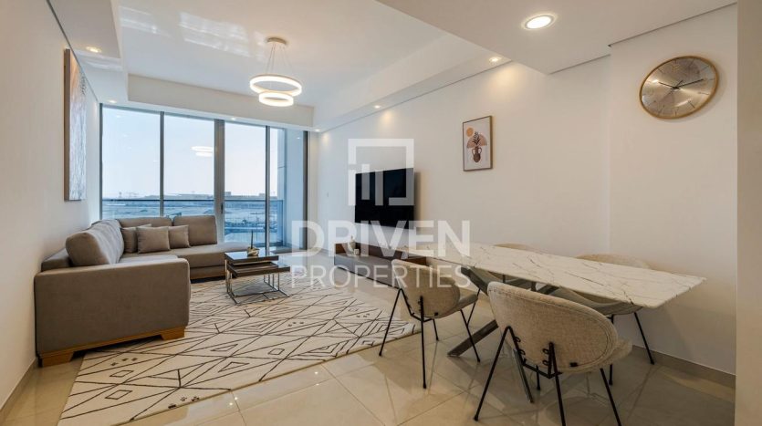 Apartment on Business Bay, Dubai, 2 bedrooms, 147 m2 / per year