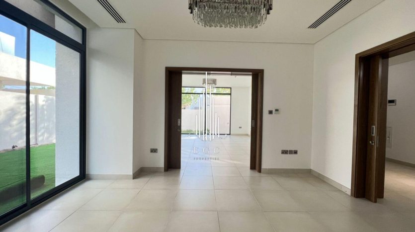 Villa on Yas Island, Abu-Dhabi, 5 bedrooms, 765.5 m2  | Foto 2