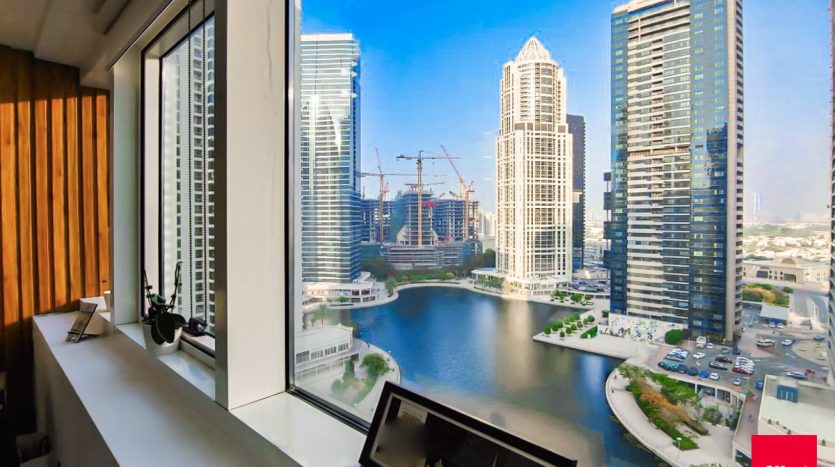 Office Dubai, 150.4 m2  | Foto 1