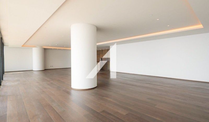Apartment on Palm Jumeirah, Dubai, 4 bedrooms, 509.1 m2 / per year