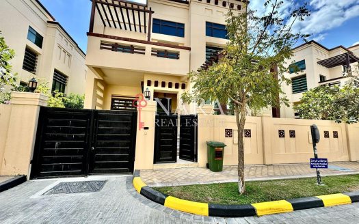 Вилла в Al Maqtaa, Абу-Даби, 5 спален, 696.8 м2 / в год