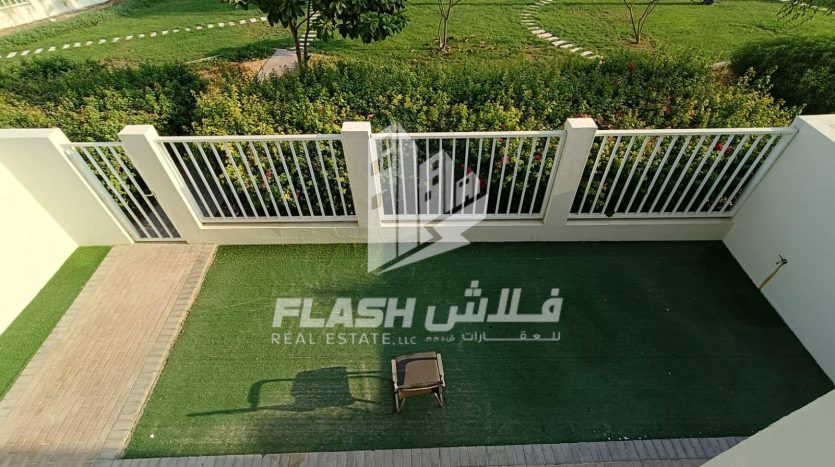 Townhouse on Mina Al Arab, Ras-al-khaimah, 3 bedrooms, 350.1 m2 / per year