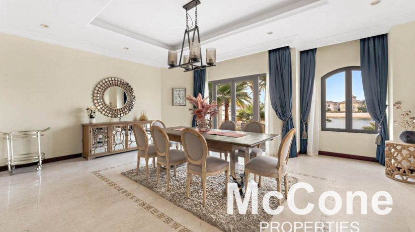 Villa on Palm Jumeirah, Dubai, 4 bedrooms, 684.97 m2  | Foto 3