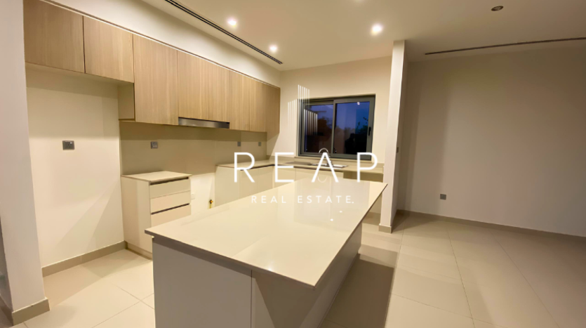 Villa on Dubai Hills Estate, 4 bedrooms, 454.4 m2 / per year