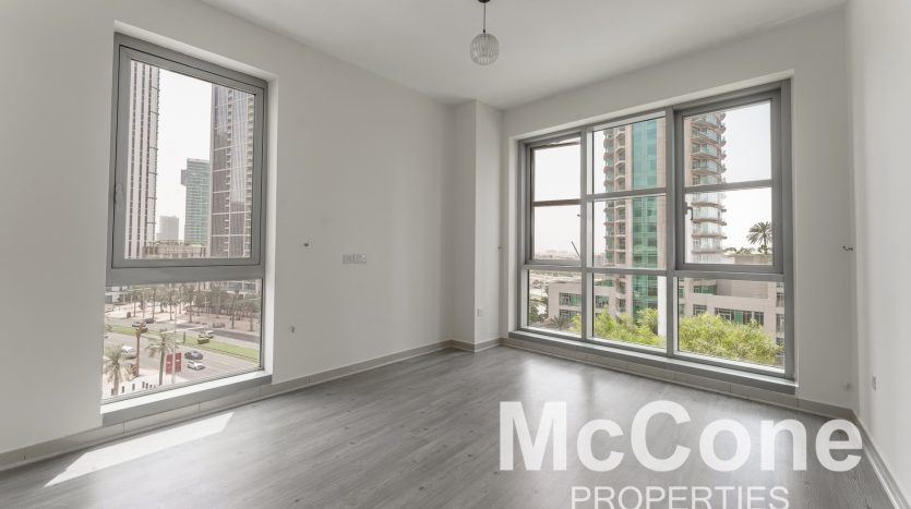 Apartment on Downtown Burj Dubai, 2 bedrooms, 111.39 m2 / per year