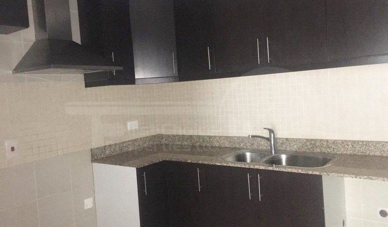 Apartment on Al Khalidiya, Abu-Dhabi, 2 bedrooms, 148.6 m2 / per year