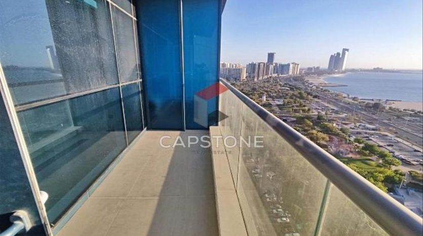 Квартира в Corniche Road, Абу-Даби, 3 спальни, 214 м2 / в год